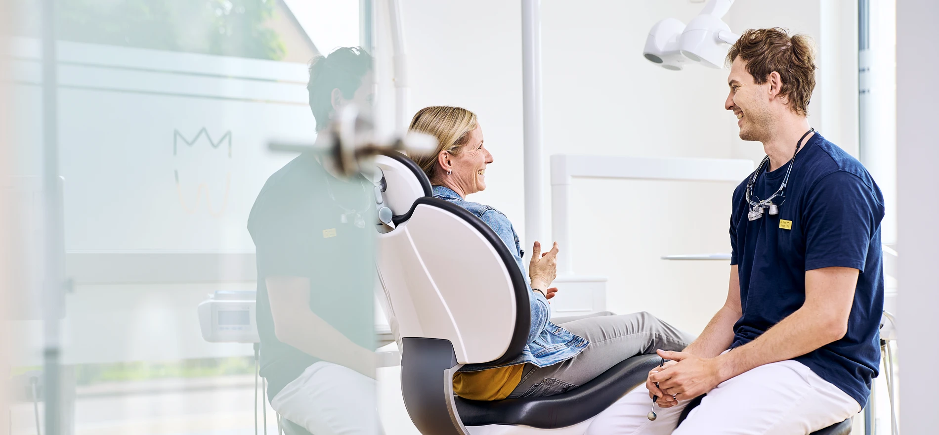 Zahnarztpraxis Dr. Kaiser, Westerheim - Herzlich willkommen in der Zahnarztpraxis Dr. Kaiser 2