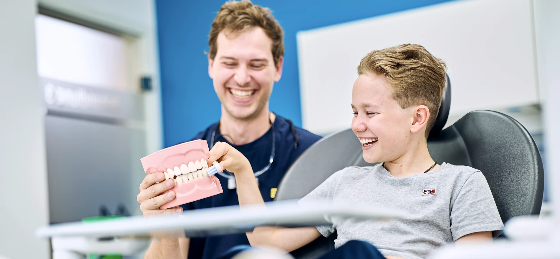 Zahnarztpraxis Dr. Kaiser, Westerheim - Kinderzahnheilkunde 0